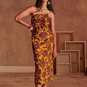 Sezane Pauline Dress in Flowers on Ochre - Size 36 / US 4